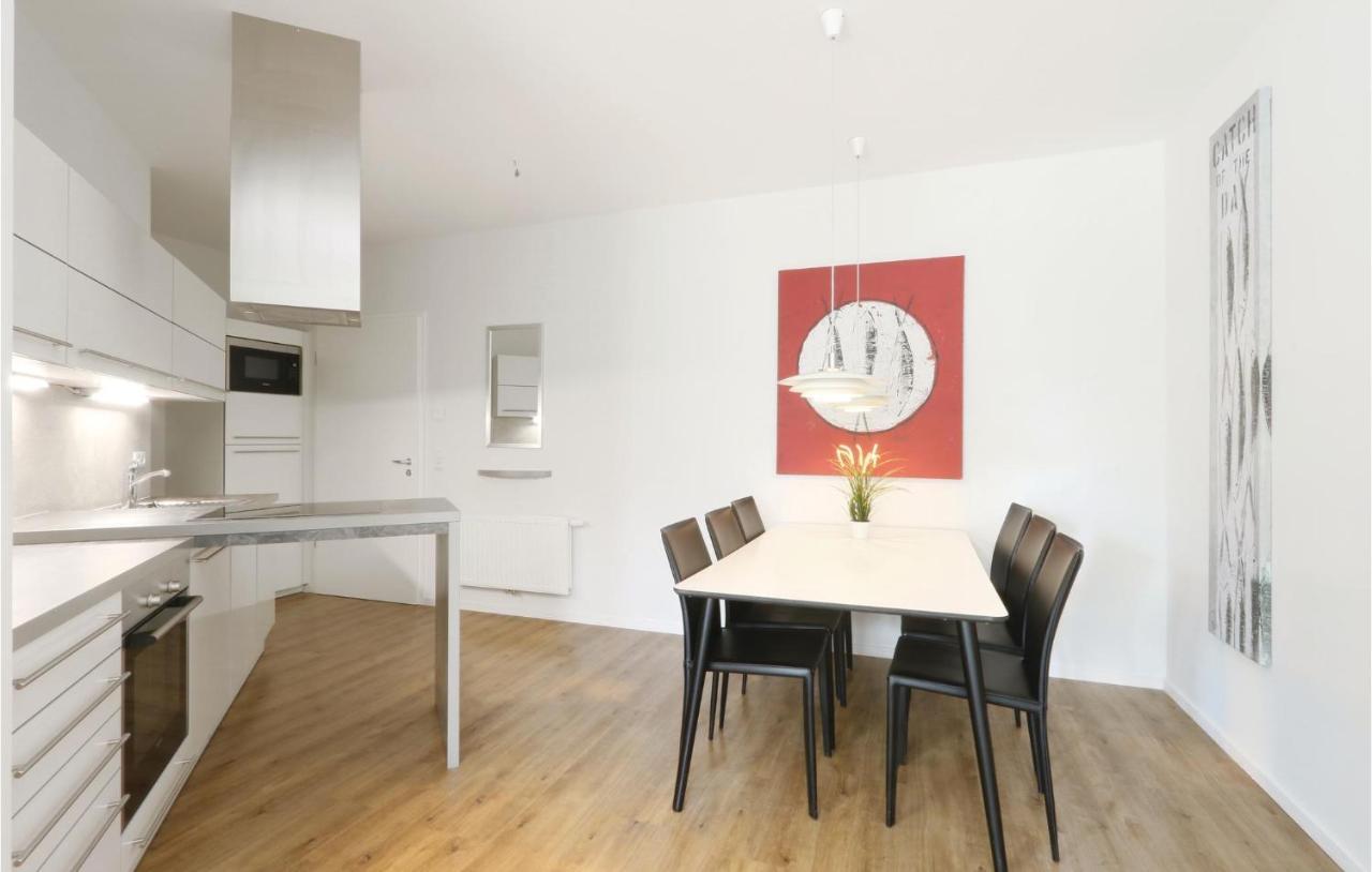 Cozy Apartment In Luebeck Travemuende With Sauna Екстер'єр фото